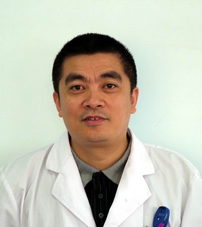 周东医生头像