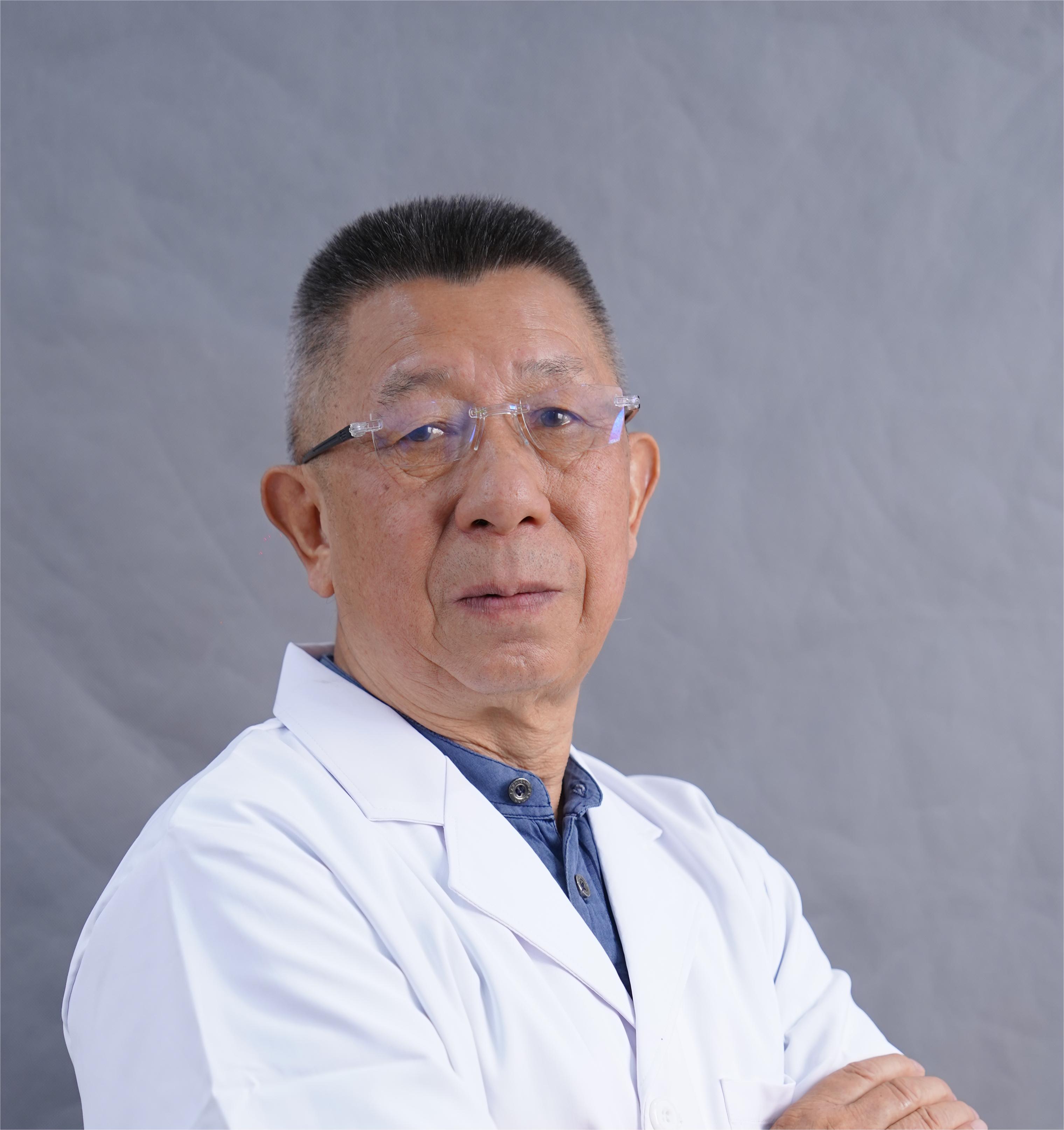 钟文林医生头像