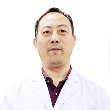 李亚朋医生头像