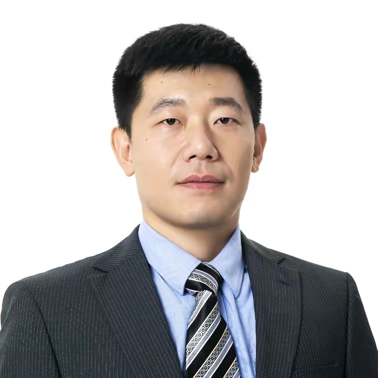 李威