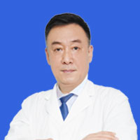 叶青医生头像