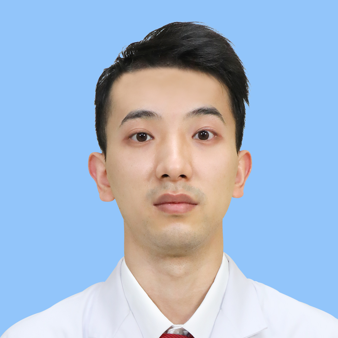 何易成医生头像
