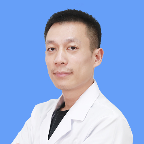 王强